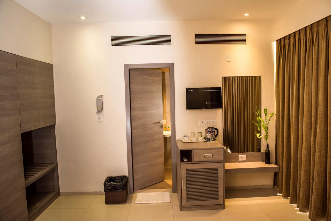 Sharanam Green Resort Calangute Ngoại thất bức ảnh